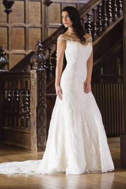 Tricia-Front-6052-Print839-1